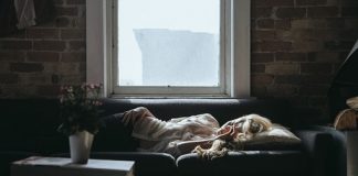 Semplici consigli per dimagrire durante il sonno